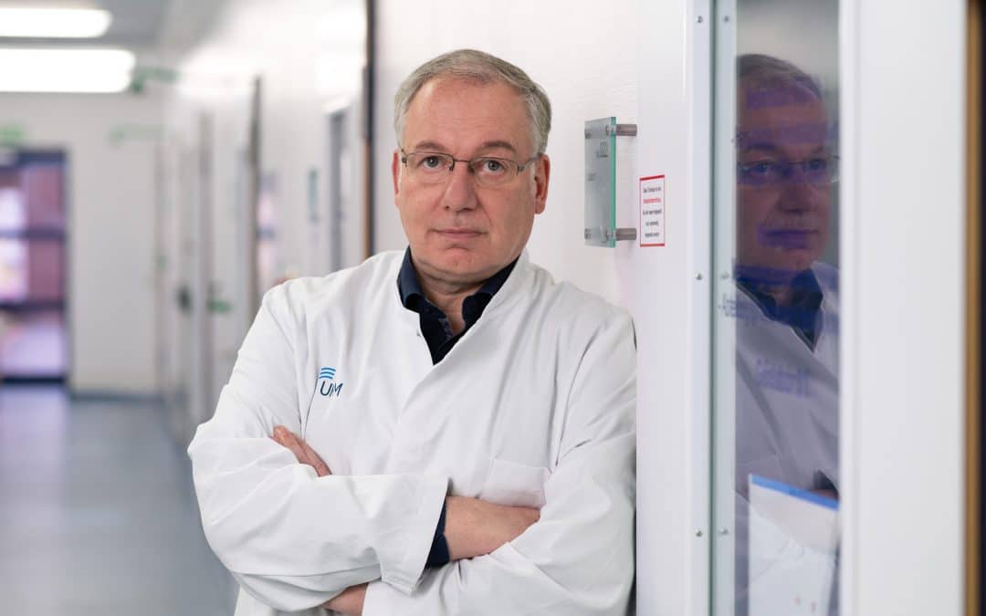 Leukämie: Foto (UKM/Wibberg): Prof. Matthias Stelljes, Leiter des Stammzelltransplantationsprogramm der Medizinischen Klinik A am UKM und Forscher an der Medizinischen Fakultät der WWU Münster